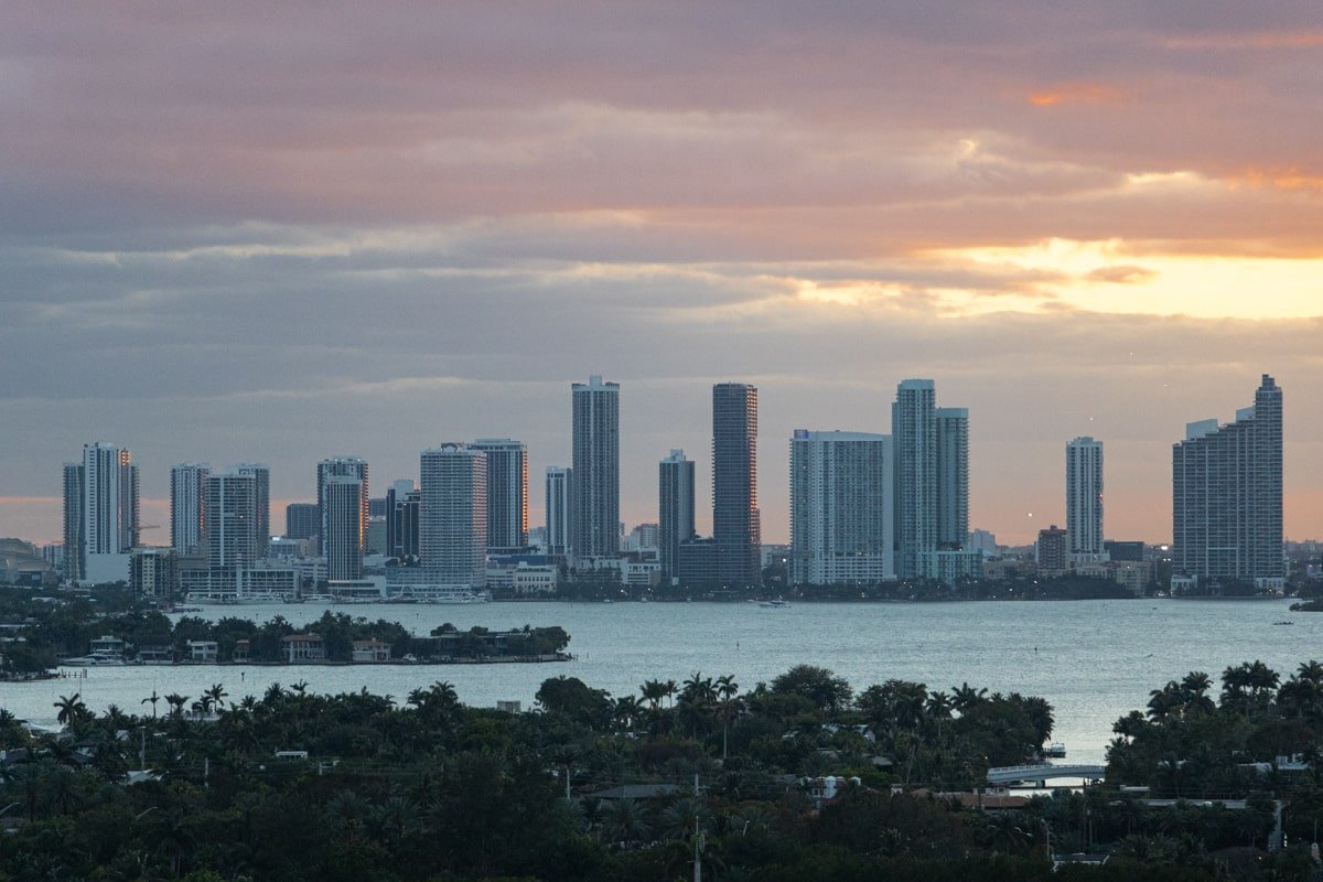 Skyline de Miami pendant un sunset