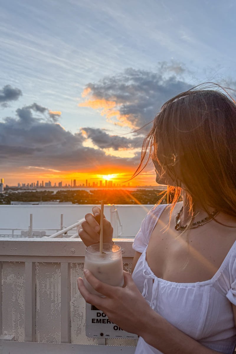 Contemplation du coucher de soleil