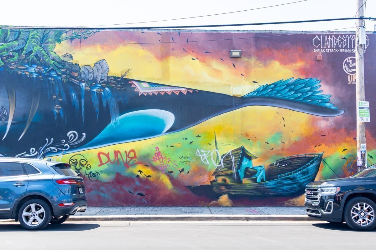 Fresque murale colorée